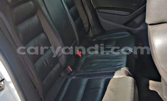 Buy Used Volkswagen Golf GTI White Car in Chingola in Zambia Buy Used Volkswagen Golf GTI White Car in Chingola in Zambia