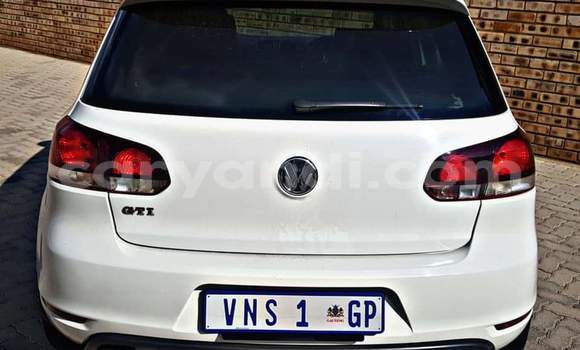 Buy Used Volkswagen Golf GTI White Car in Chingola in Zambia Buy Used Volkswagen Golf GTI White Car in Chingola in Zambia