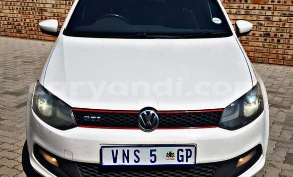 Acheter Occasion Voiture Volkswagen Polo GTI Blanc à Livingstone, Zambie Acheter Occasion Voiture Volkswagen Polo GTI Blanc à Livingstone, Zambie