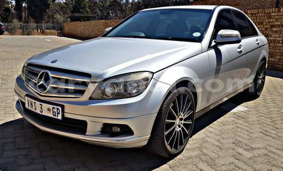 Acheter Occasion Voiture Mercedes‒Benz C–Class Gris à Lusaka, Zambie Acheter Occasion Voiture Mercedes‒Benz C–Class Gris à Lusaka, Zambie