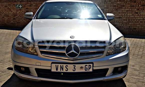 Acheter Occasion Voiture Mercedes‒Benz C–Class Gris à Lusaka, Zambie Acheter Occasion Voiture Mercedes‒Benz C–Class Gris à Lusaka, Zambie