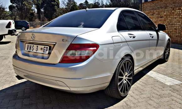 Acheter Occasion Voiture Mercedes‒Benz C–Class Gris à Lusaka, Zambie Acheter Occasion Voiture Mercedes‒Benz C–Class Gris à Lusaka, Zambie