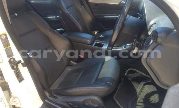 Acheter Occasion Voiture Mercedes‒Benz C–Class Blanc à Lusaka, Zambie Acheter Occasion Voiture Mercedes‒Benz C–Class Blanc à Lusaka, Zambie