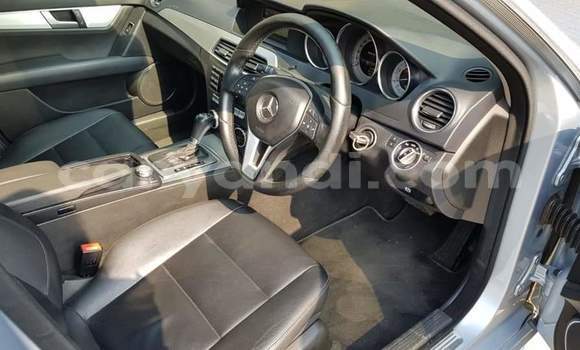 Buy Used Mercedes‒Benz C–Class Silver Car in Livingstone in Zambia Buy Used Mercedes‒Benz C–Class Silver Car in Livingstone in Zambia