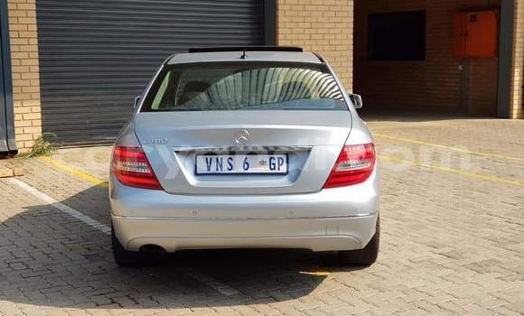 Buy Used Mercedes‒Benz C–Class Silver Car in Livingstone in Zambia Buy Used Mercedes‒Benz C–Class Silver Car in Livingstone in Zambia