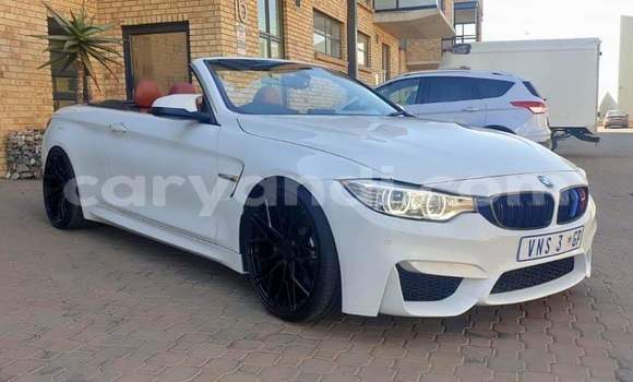 Acheter Occasion Voiture BMW M4 Blanc à Livingstone, Zambie Acheter Occasion Voiture BMW M4 Blanc à Livingstone, Zambie