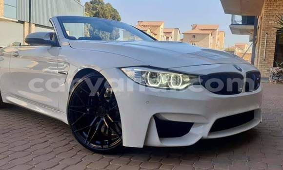 Acheter Occasion Voiture BMW M4 Blanc à Livingstone, Zambie Acheter Occasion Voiture BMW M4 Blanc à Livingstone, Zambie