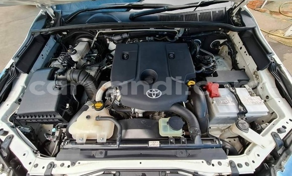 Acheter Occasion Voiture Toyota Fortuner Blanc à Chipata, Zambie Acheter Occasion Voiture Toyota Fortuner Blanc à Chipata, Zambie