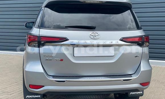 Tenga Tsaru Toyota Fortuner Sirivha Mota in Kabwe in Zambia Tenga Tsaru Toyota Fortuner Sirivha Mota in Kabwe in Zambia