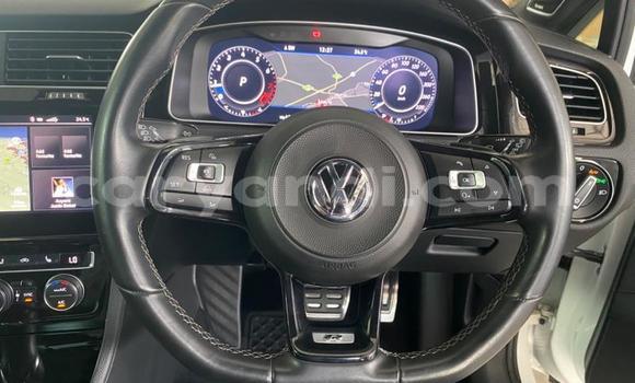 Buy Used Volkswagen Golf R White Car in Kabwe in Zambia Buy Used Volkswagen Golf R White Car in Kabwe in Zambia