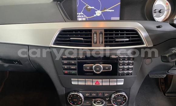 Buy Used Mercedes‒Benz C–Class White Car in Kabwe in Zambia Buy Used Mercedes‒Benz C–Class White Car in Kabwe in Zambia