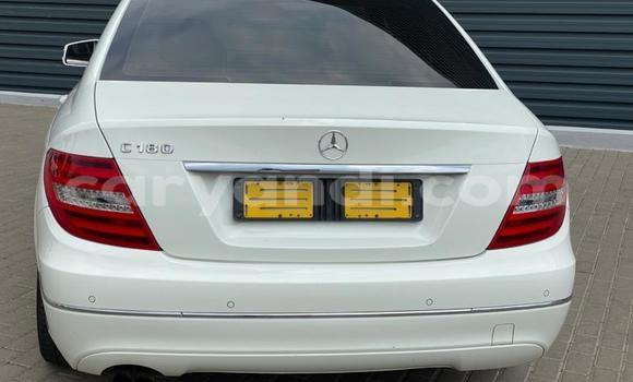 Buy Used Mercedes‒Benz C–Class White Car in Kabwe in Zambia Buy Used Mercedes‒Benz C–Class White Car in Kabwe in Zambia