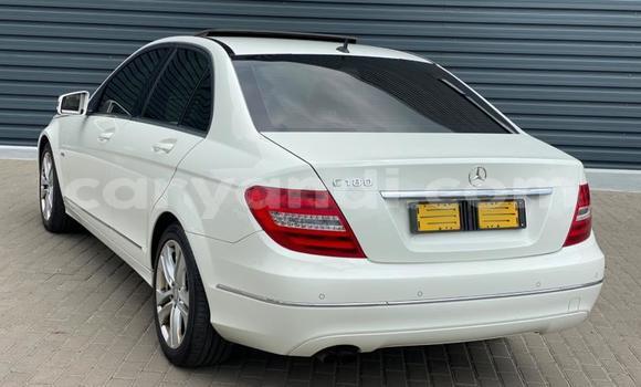 Buy Used Mercedes‒Benz C–Class White Car in Kabwe in Zambia Buy Used Mercedes‒Benz C–Class White Car in Kabwe in Zambia