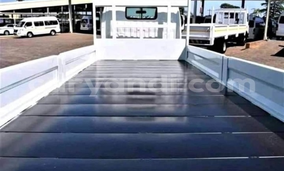 Buy Used Toyota Dyna White Car in Chipata in Zambia Buy Used Toyota Dyna White Car in Chipata in Zambia