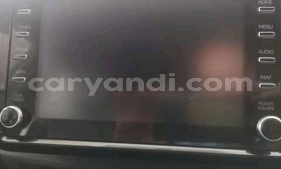 Acheter Occasion Voiture Toyota Hilux Blanc à Livingstone, Zambie Acheter Occasion Voiture Toyota Hilux Blanc à Livingstone, Zambie