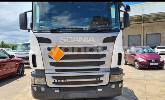 Buy Used Scania R420 White Truck in Chipata in Zambia