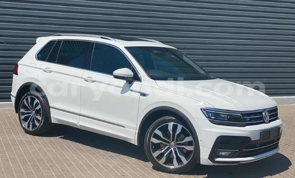 Acheter Occasion Voiture Volkswagen Tiguan Blanc à Mazabuka, Du sud