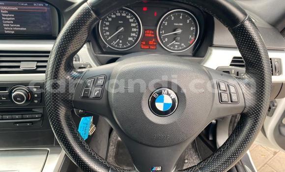 Tenga Tsaru BMW 3–Series Chena Mota in Mazabuka in Southern Tenga Tsaru BMW 3–Series Chena Mota in Mazabuka in Southern