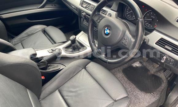 Tenga Tsaru BMW 3–Series Chena Mota in Mazabuka in Southern Tenga Tsaru BMW 3–Series Chena Mota in Mazabuka in Southern