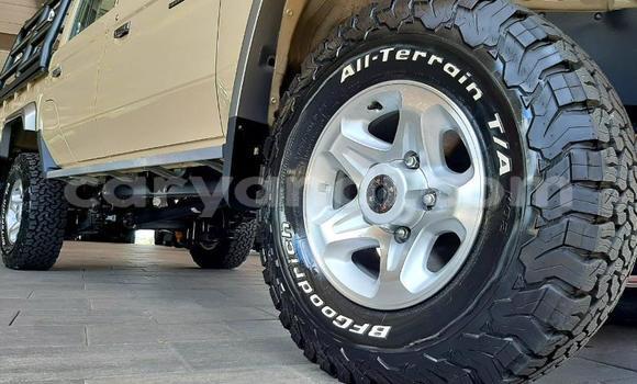 Tenga Tsaru Toyota Land Cruiser Zvimwe Mota in Chingola in Zambia Tenga Tsaru Toyota Land Cruiser Zvimwe Mota in Chingola in Zambia