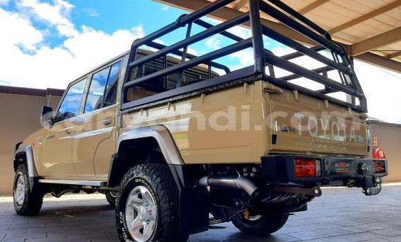 Tenga Tsaru Toyota Land Cruiser Zvimwe Mota in Chingola in Zambia Tenga Tsaru Toyota Land Cruiser Zvimwe Mota in Chingola in Zambia