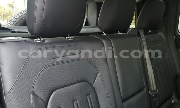 Nunua Ilio tumika Land Rover Defender Nyingine Gari ndani ya Lusaka nchini Zambia Nunua Ilio tumika Land Rover Defender Nyingine Gari ndani ya Lusaka nchini Zambia