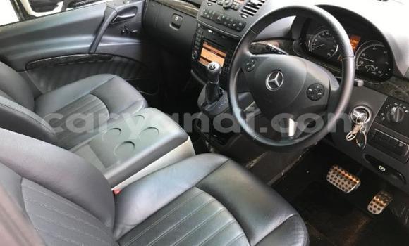 Acheter Occasion Voiture Mercedes‒Benz Viano Blanc à Chingola, Zambie Acheter Occasion Voiture Mercedes‒Benz Viano Blanc à Chingola, Zambie