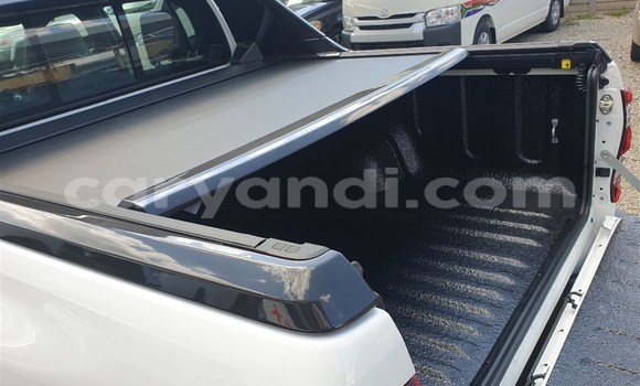 Acheter Occasion Voiture Toyota Hilux Blanc à Lusaka, Zambie Acheter Occasion Voiture Toyota Hilux Blanc à Lusaka, Zambie