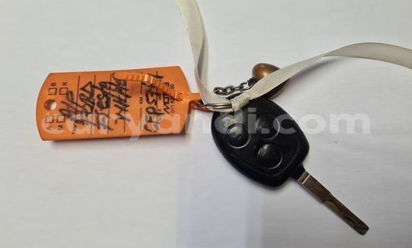 Acheter Occasion Voiture Ford Fiesta Blanc à Lusaka, Zambie Acheter Occasion Voiture Ford Fiesta Blanc à Lusaka, Zambie