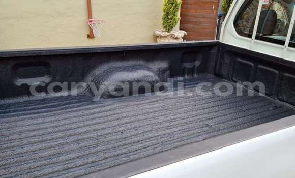 Buy Used Mitsubishi Triton White Car in Lusaka in Zambia Buy Used Mitsubishi Triton White Car in Lusaka in Zambia