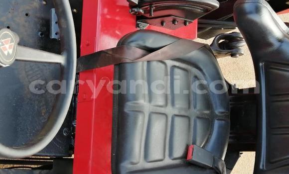 Acheter Occasion Utilitaire Caterpillar 120 Rouge à Lusaka, Zambie Acheter Occasion Utilitaire Caterpillar 120 Rouge à Lusaka, Zambie