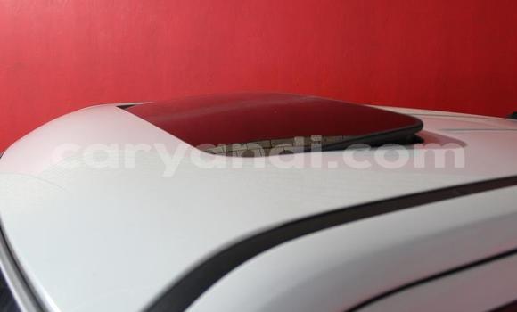 Buy Used Land Rover Range Rover White Car in Chingola in Zambia Buy Used Land Rover Range Rover White Car in Chingola in Zambia