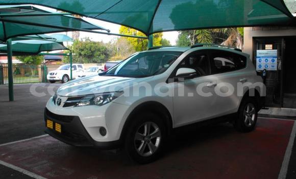 Tenga Tsaru Toyota RAV4 Zvimwe Mota in Chipata in Zambia Tenga Tsaru Toyota RAV4 Zvimwe Mota in Chipata in Zambia