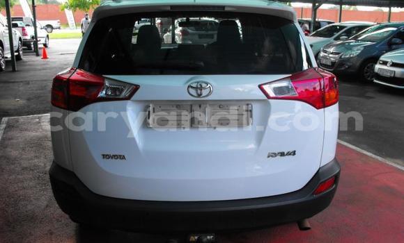 Tenga Tsaru Toyota RAV4 Zvimwe Mota in Chipata in Zambia Tenga Tsaru Toyota RAV4 Zvimwe Mota in Chipata in Zambia