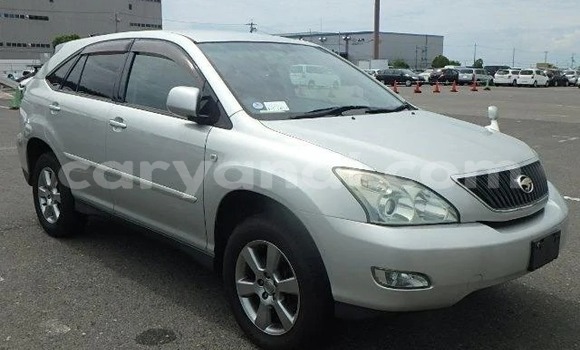 Acheter Import Voiture Toyota Harrier Gris à Lusaka, Zambie Acheter Import Voiture Toyota Harrier Gris à Lusaka, Zambie