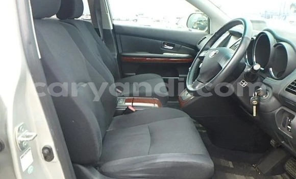 Acheter Import Voiture Toyota Harrier Gris à Lusaka, Zambie Acheter Import Voiture Toyota Harrier Gris à Lusaka, Zambie