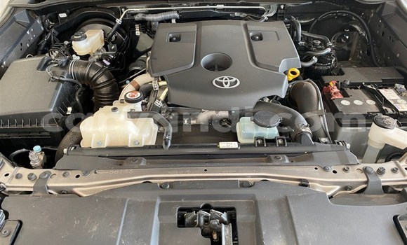 Acheter Occasion Voiture Toyota Hilux Gris à Lusaka, Zambie Acheter Occasion Voiture Toyota Hilux Gris à Lusaka, Zambie