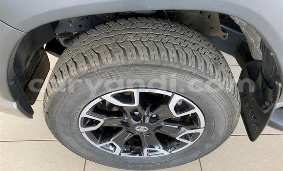 Acheter Occasion Voiture Toyota Hilux Gris à Lusaka, Zambie Acheter Occasion Voiture Toyota Hilux Gris à Lusaka, Zambie