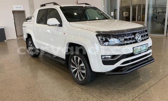 Acheter Occasion Voiture Volkswagen Amarok Blanc à Lusaka, Zambie