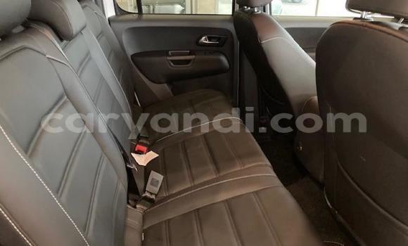 Buy Used Volkswagen Amarok White Car in Lusaka in Zambia Buy Used Volkswagen Amarok White Car in Lusaka in Zambia