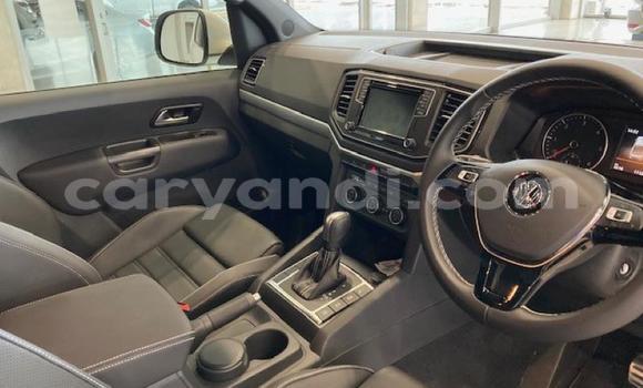 Buy Used Volkswagen Amarok White Car in Lusaka in Zambia Buy Used Volkswagen Amarok White Car in Lusaka in Zambia