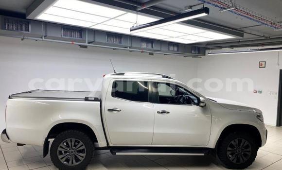 Buy Used Mercedes‒Benz X-klasse Concept White Car in Mufulira in Zambia Buy Used Mercedes‒Benz X-klasse Concept White Car in Mufulira in Zambia