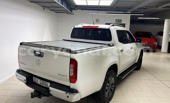 Buy Used Mercedes‒Benz X-klasse Concept White Car in Mufulira in Zambia Buy Used Mercedes‒Benz X-klasse Concept White Car in Mufulira in Zambia