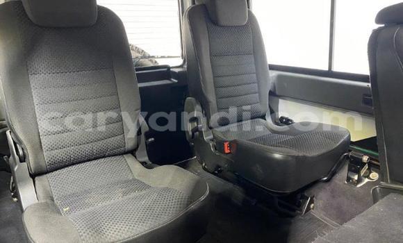 Tenga Tsaru Land Rover Defender Zvimwe Mota in Mufulira in Zambia Tenga Tsaru Land Rover Defender Zvimwe Mota in Mufulira in Zambia