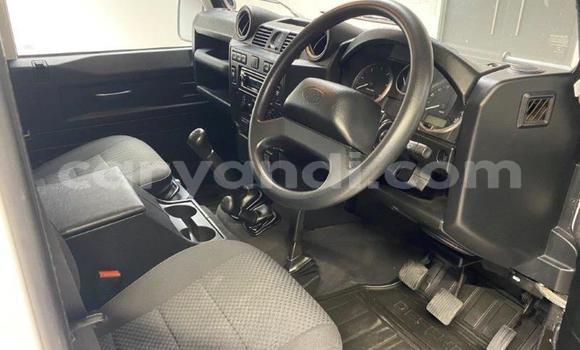 Tenga Tsaru Land Rover Defender Zvimwe Mota in Mufulira in Zambia Tenga Tsaru Land Rover Defender Zvimwe Mota in Mufulira in Zambia