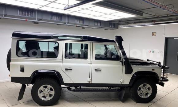 Tenga Tsaru Land Rover Defender Zvimwe Mota in Mufulira in Zambia Tenga Tsaru Land Rover Defender Zvimwe Mota in Mufulira in Zambia