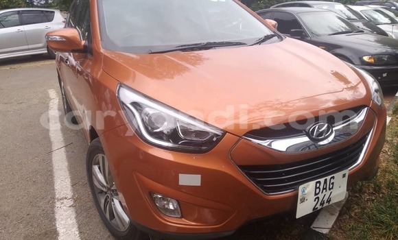 Buy Used Hyundai ix35 Brown Car in Lusaka in Zambia