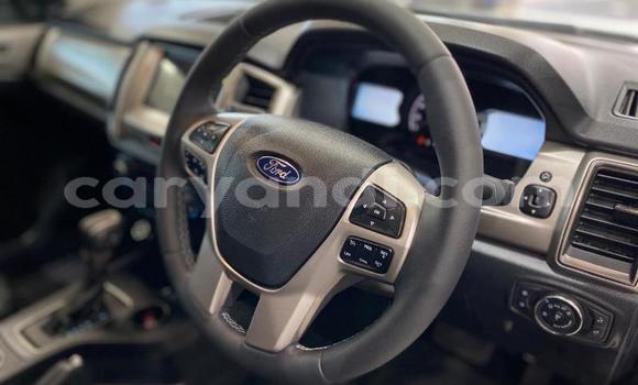 Nunua Ilio tumika Ford Everest Nyeupe Gari ndani ya Chingola nchini Zambia Nunua Ilio tumika Ford Everest Nyeupe Gari ndani ya Chingola nchini Zambia