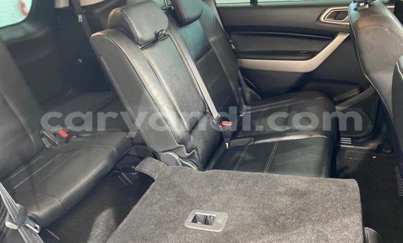 Nunua Ilio tumika Ford Everest Nyeupe Gari ndani ya Chingola nchini Zambia Nunua Ilio tumika Ford Everest Nyeupe Gari ndani ya Chingola nchini Zambia