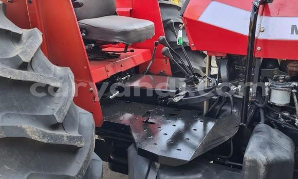 Acheter Occasion Utilitaire Man Silent Rouge à Lusaka, Zambie Acheter Occasion Utilitaire Man Silent Rouge à Lusaka, Zambie